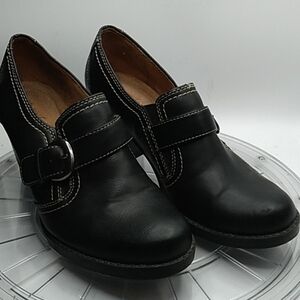 Natural Soul 6 black heels